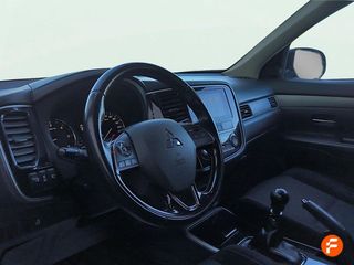 Mitsubishi Outlander 220 DI-D Motion 2WD 5 Plazas