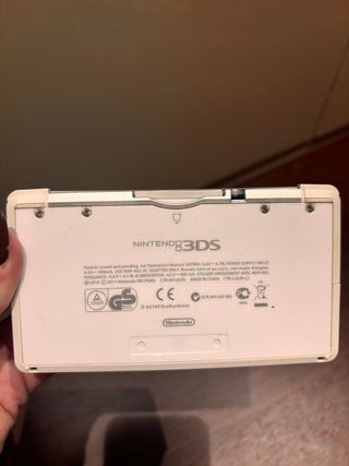 Nintendo 3DS Bianca + 10 Giochi + Caricatore