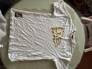 Cada camiseta 5€