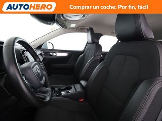 Volvo XC40 2.0 D3 Momentum Pro 2WD