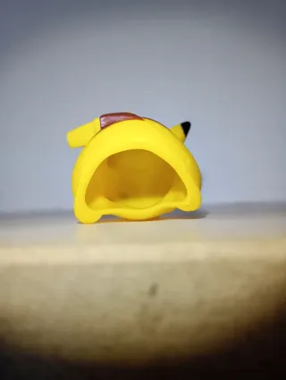 Pokémon finger puppet / toy / figure Pikachu