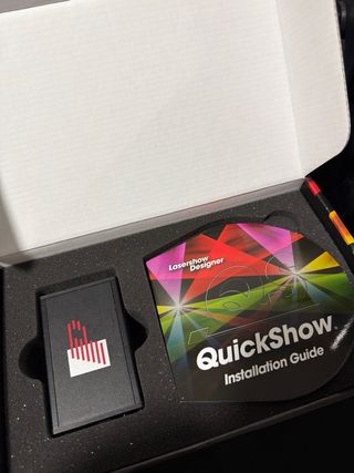 Laser Profesional RGB 10W + Pangolin Quickshow