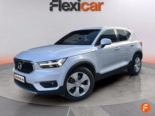 Volvo XC40 2.0 B4 G Momentum Auto