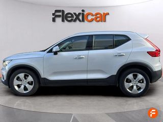 Volvo XC40 2.0 B4 G Momentum Auto