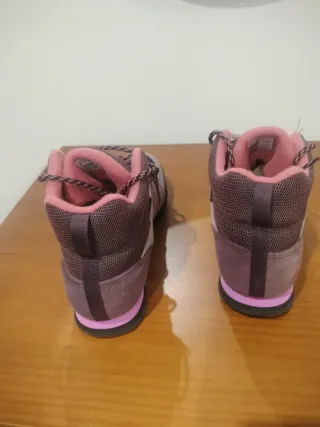 Botas Adidas Snowpitch Terrex 38 a estrenar