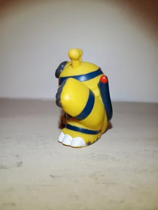 Pokémon finger puppet / toy / figure Electivire