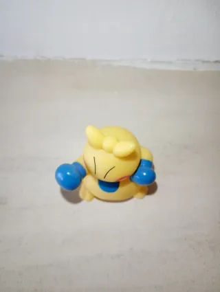 Pokémon finger puppet / toy / figure Makuhita