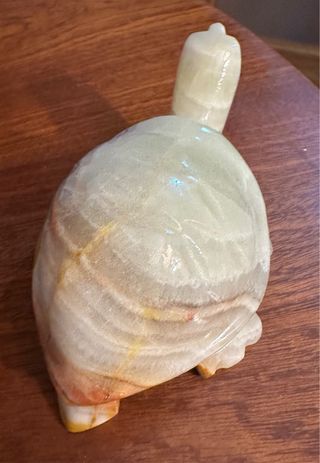 Figura tortuga de alabastro