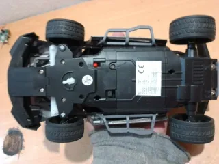 COCHE TELEDIRIGIDO (sin mando)