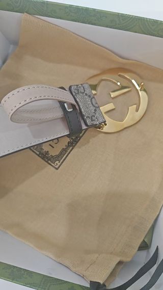 Cinturón Gucci GG Beige Dorado