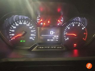 Peugeot Partner PEUGEOT Partner Standard 600kg BlueHDi