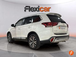 Mitsubishi Outlander 200 MPI Motion CVT 2WD 7 Plazas