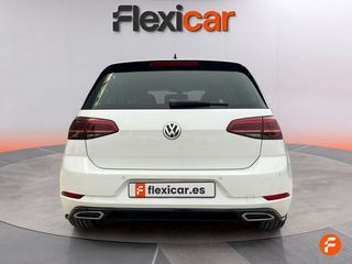 Volkswagen Golf Advance 1.0 TSI
