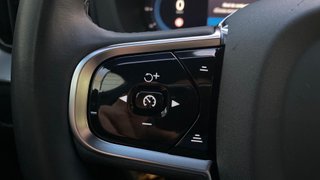 VOLVO XC60 2.0 B4 D PLUS DARK AUTO 5P