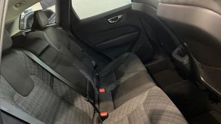 VOLVO XC60 2.0 B4 D CORE AUTO 5P