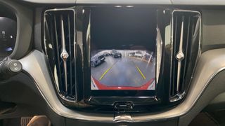 VOLVO XC60 2.0 B4 D CORE AUTO 5P