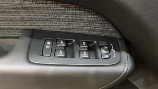 VOLVO XC60 2.0 B4 D CORE AUTO 5P