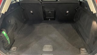 VOLVO XC60 2.0 B4 D CORE AUTO 5P