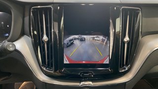 VOLVO XC60 2.0 B4 D CORE AUTO 5P