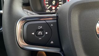 VOLVO XC40 1.5 T4 PHEV RECHARGE PLUS DCT 5P