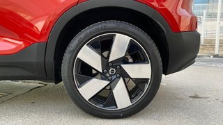 VOLVO XC40 1.5 T4 PHEV RECHARGE PLUS DCT 5P