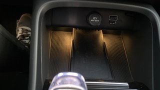 VOLVO XC40 1.5 T4 PHEV RECHARGE PLUS DCT 5P