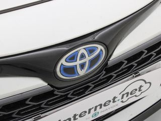 TOYOTA COROLLA 1.8 HYBRID STYLE E-CVT 140 5P