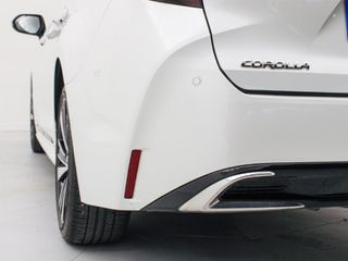 TOYOTA COROLLA 1.8 HYBRID STYLE E-CVT 140 5P