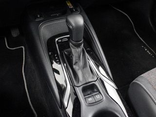 TOYOTA COROLLA 1.8 HYBRID STYLE E-CVT 140 5P