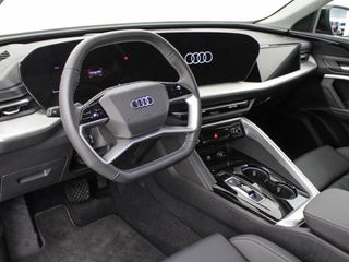 AUDI Q5 AUDI Q5 SUV LAUNCH EDITION TDI QUATTRO 150 KW S TRONIC