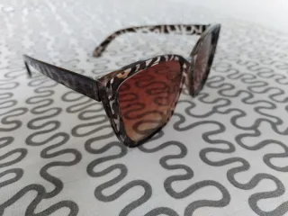 Occhiali da sole tartaruga occhi di gatto - nuovi