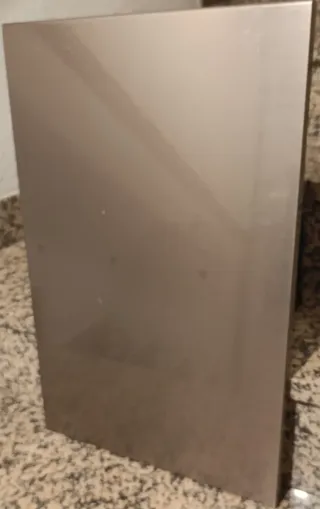 Nuevas. Puertas RIKSVIKEN IKEA Bronce metálico