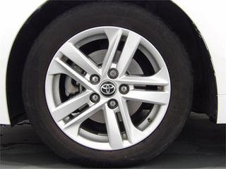 TOYOTA Corolla 1.8 125H ACTIVE TECH E-CVT