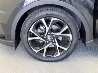 TOYOTA Toyota C-HR 5P Advance 125H e-CVT