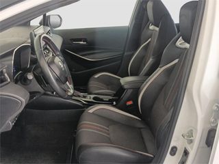 TOYOTA Corolla 5P GR SPORT 180H e-CVT