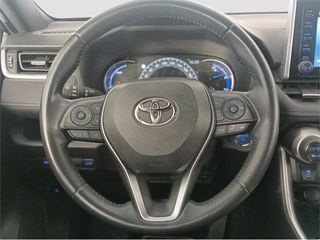 TOYOTA RAV4 5P STYLE 220H e-CVT
