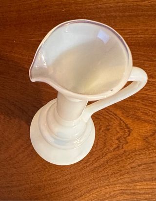 Jarrón de cristal blanco