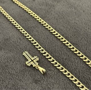 Cadena Cubana con Dije Cruz Oro