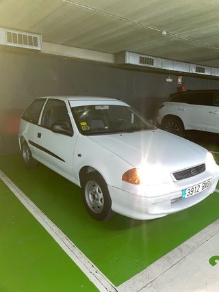 Suzuki Swift GLS 2003