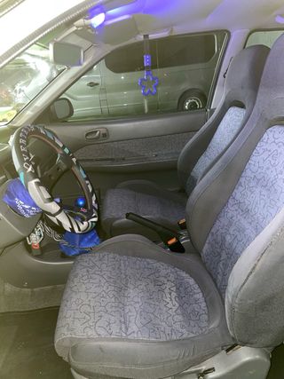 Suzuki Swift GLS 2003