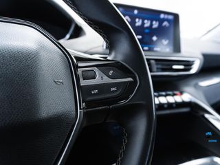 Peugeot 3008 1.2 PURETECH 96KW (130CV) ALLURE S&S