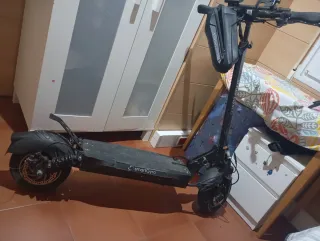 SmartGyro patinete eléctrico autonomía 90km