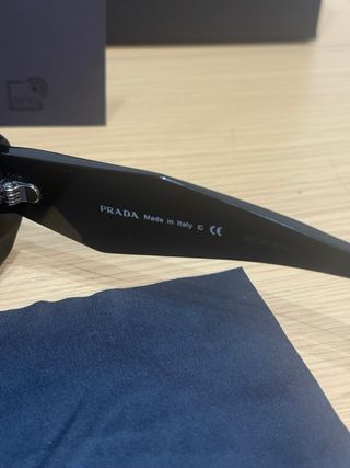 Occhiali da sole Prada neri