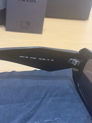 Occhiali da sole Prada neri