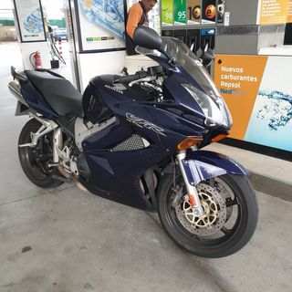 HONDA VFR 800 VTEC Manual