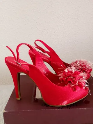 Zapatos de fiesta rojos talla 40