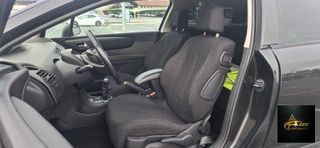 CITROEN C4 Coupé HDi 110 Collection