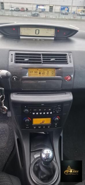 CITROEN C4 Coupé HDi 110 Collection