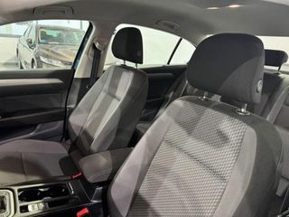 VOLKSWAGEN Passat 2.0 TDI Business BlueMot. Tech.