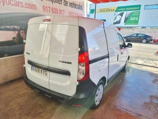 DACIA Dokker Base 1.6 75 kW (101 CV)
